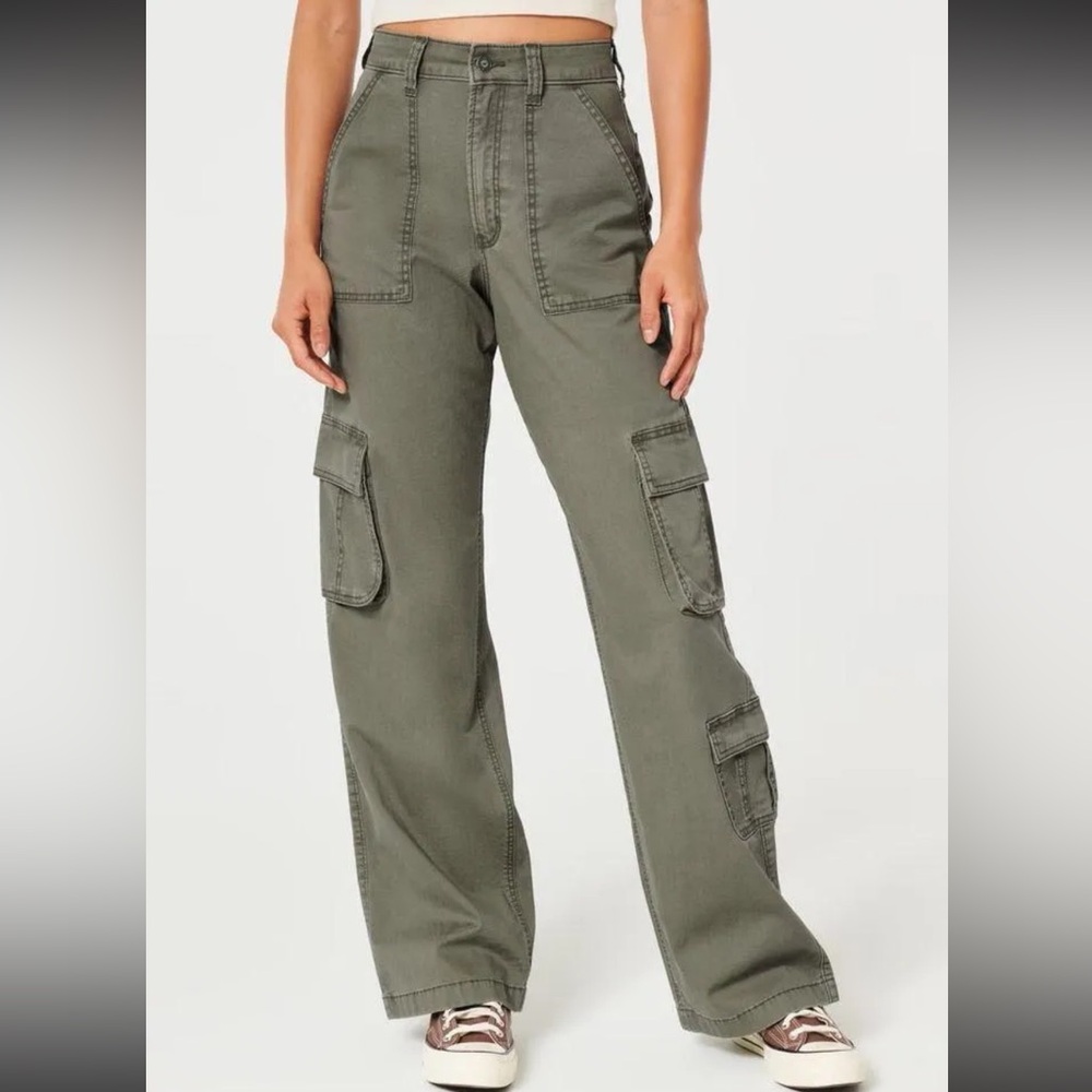 Hollister High Rise Baggy Cargo Pants 25 W Gray